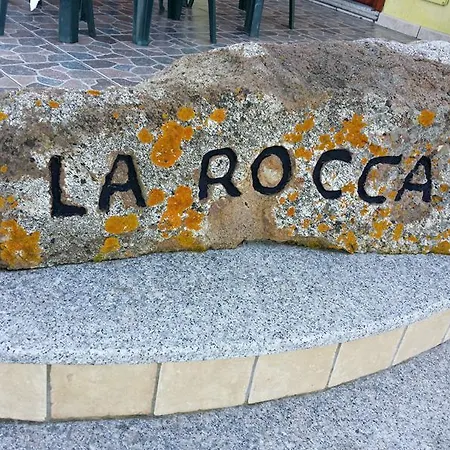 Lägenhet La Rocca Lu Bagnu